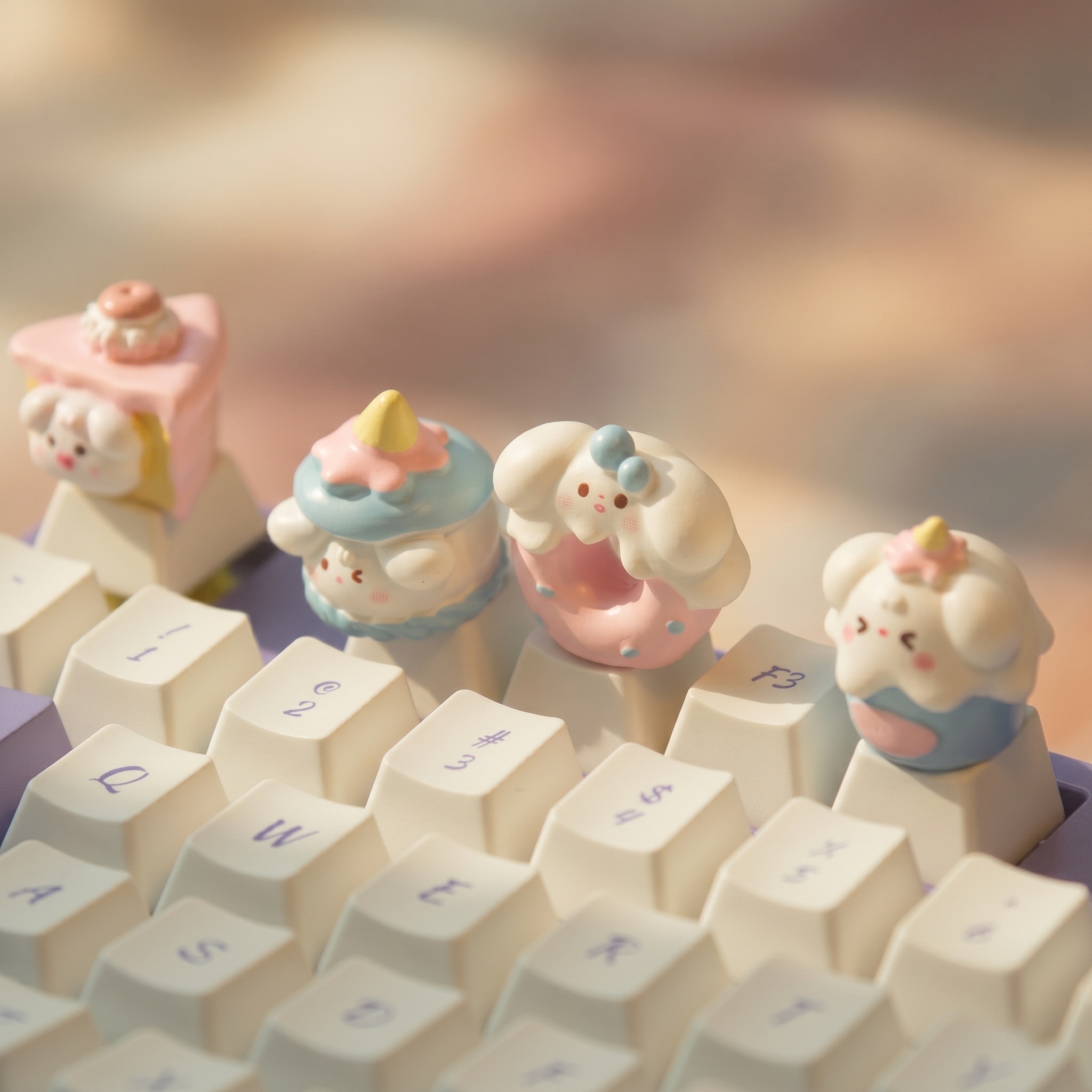 Gaming Accessories Aesthetic - Niedliches Kuchen-Tastenkappen-Set im INS-Stil Ästhetische Mechanische